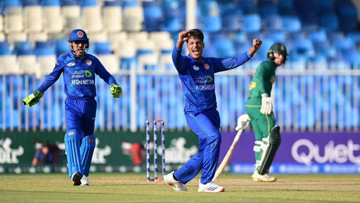 Champions Trophy 2025 के लिए अफगानिस्तान क्रिकेट टीम में बड़ा बदलाव, अल्लाह गजनफर की जगह नागेयालिया खरोटे को मिली जगह Champions Trophy 2025 के लिए अफगानिस्तान क्रिकेट टीम में बड़ा बदलाव, अल्लाह गजनफर की जगह नागेयालिया खरोटे को मिली जगह
