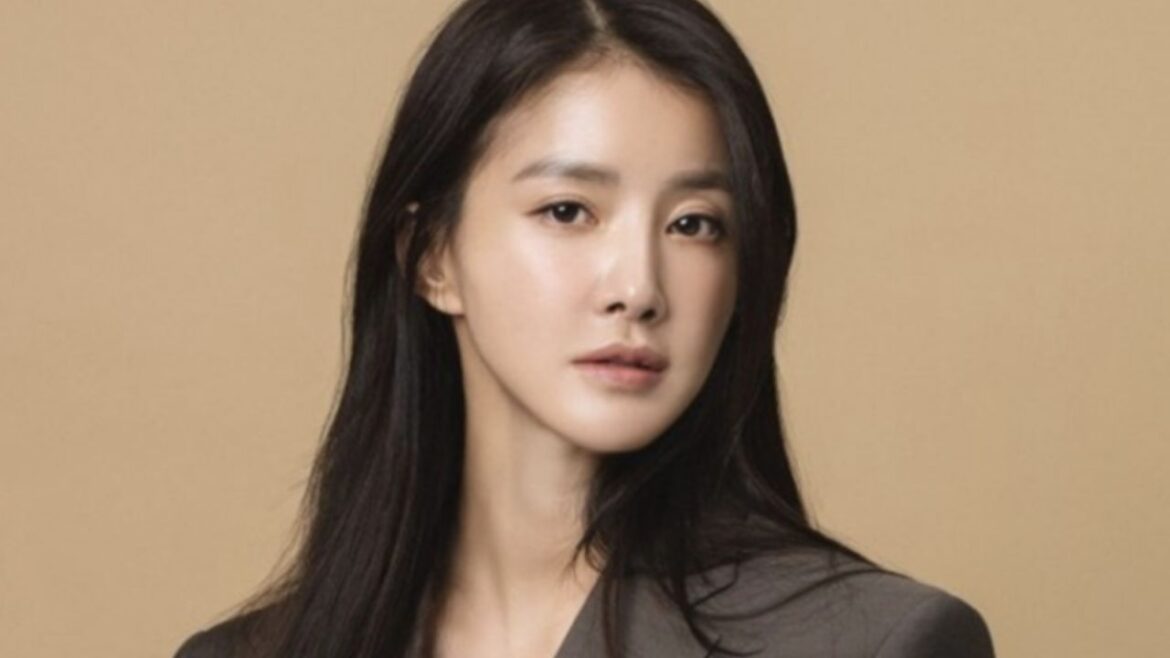 साउथ कोरियन एक्ट्रेस Lee Si Young ने पति से अलग होने की पुष्टि की! साउथ कोरियन एक्ट्रेस Lee Si Young ने पति से अलग होने की पुष्टि की!