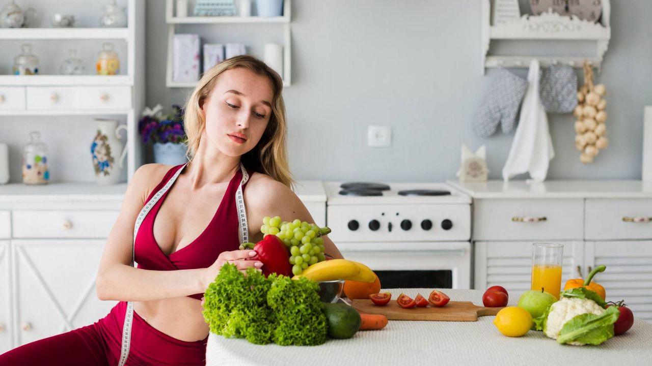 Detox Body After Holi: होली के बाद ऐसे करें बॉडी डिटॉक्स, पेट से निकल जाएंगे सारे टॉक्सिन्स